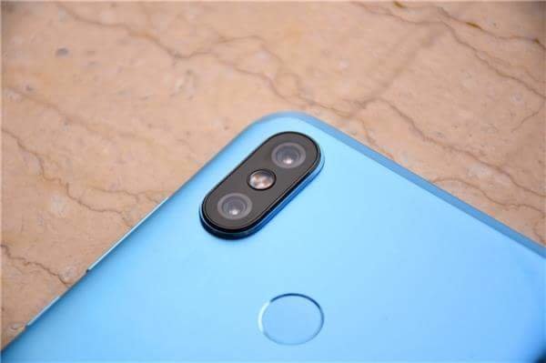 Xiaomi Mi 6X/ Mi A2 Review, Specs and Price