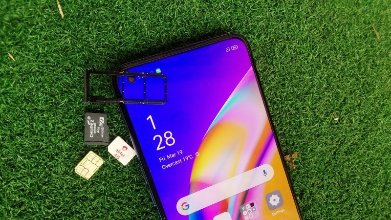 OPPO Reno5 F preview; unboxing and first look OPPO Reno5 F preview; unboxing and first look