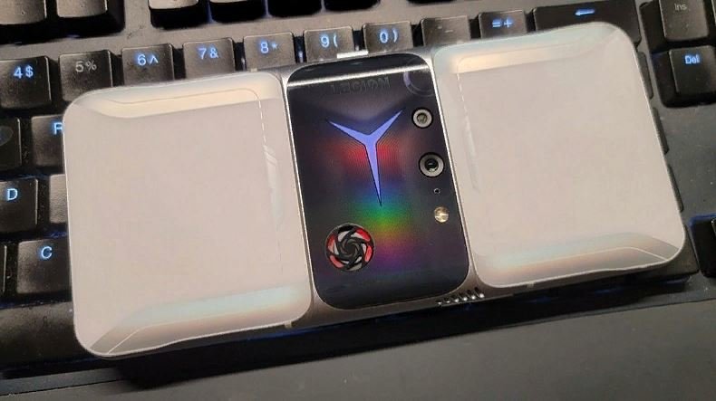 Lenovo Legion 2 Pro Smartphone Tipped to Feature A Pop-Up Selfie Camera