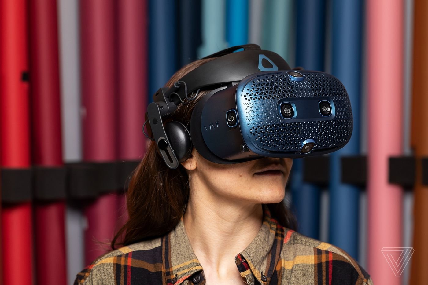 HTC to announce two new Vive VR headsets this month