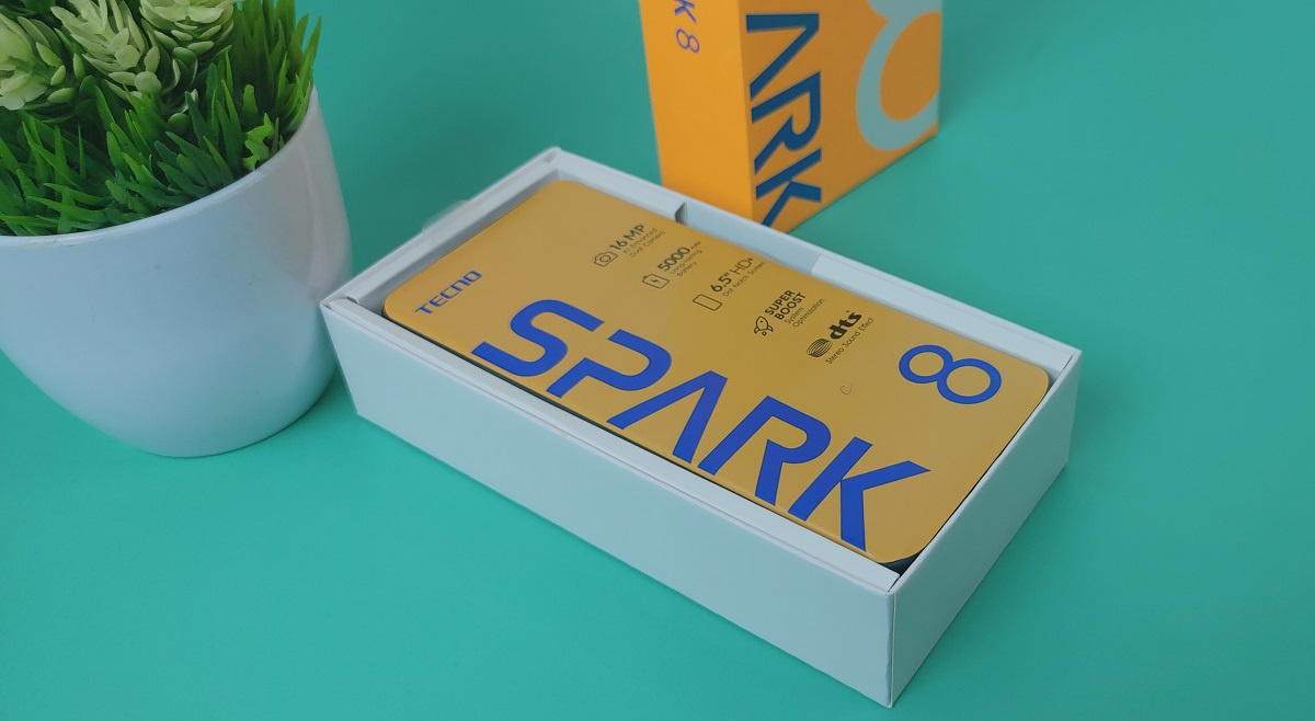Tecno Spark 8 unboxing and early preview | DroidAfrica