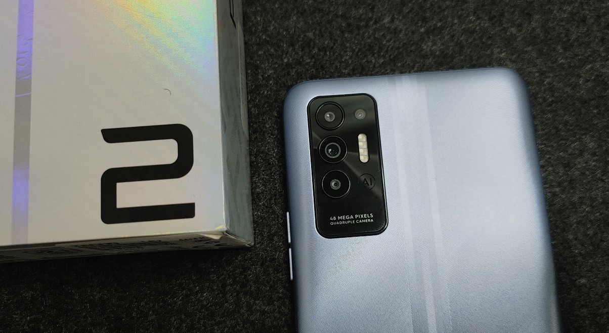 POVA 2 unboxing: 7000mAh battery beast from Tecno POVA 2 unboxing: 7000mAh battery beast from Tecno