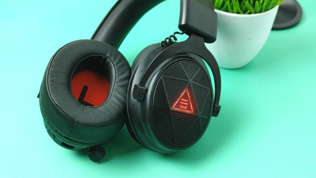 EKSA E910 Review; low latency 5.8GHz wireless gaming headset 3 EKSA E910 Review; low latency 5.8GHz wireless gaming headset EKSA E910 Headset review 1