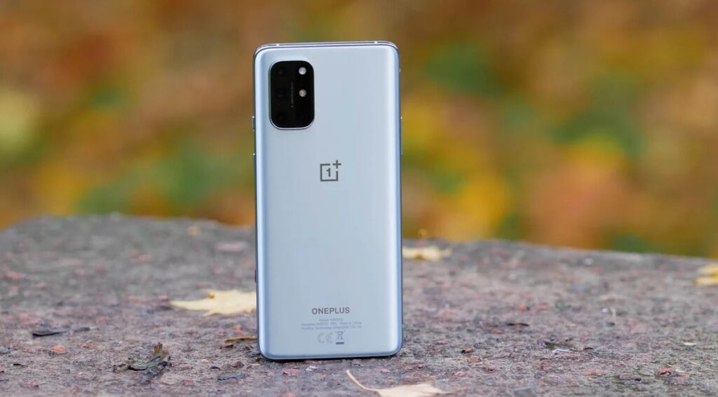 OnePlus 8T (T-Mobile) OnePlus 8T Lunar Silver 3