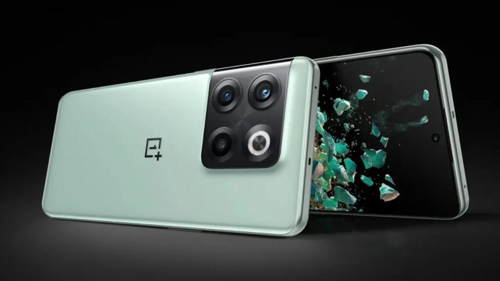 OnePlus Ace Pro smartphone with 150W fast charging finally goes on sale in China; A peep into the price 1 OnePlus Ace Pro smartphone with 150W fast charging finally goes on sale in China; A peep into the price OnePlus 10T Featured A