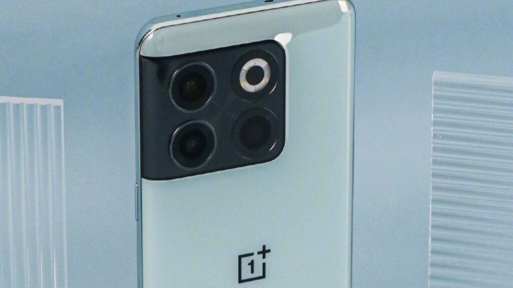 OnePlus Ace Pro with SD8+ Gen 1, 150W fastest wired charging technology set to launch 1 OnePlus Ace Pro with SD8+ Gen 1, 150W fastest wired charging technology set to launch OnePlus Ace Pro n28 5G Teaser.webp1
