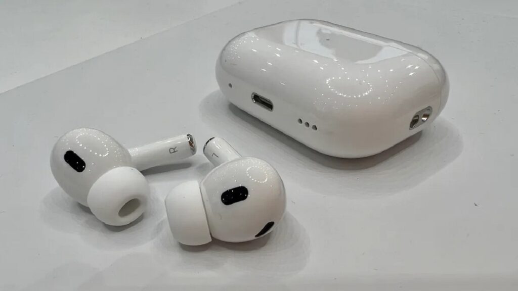 Apple AirPods Pro 2 with longer battery life, improved ANC launched 3 Apple AirPods Pro 2 with longer battery life, improved ANC launched Apple airpods Pro 2