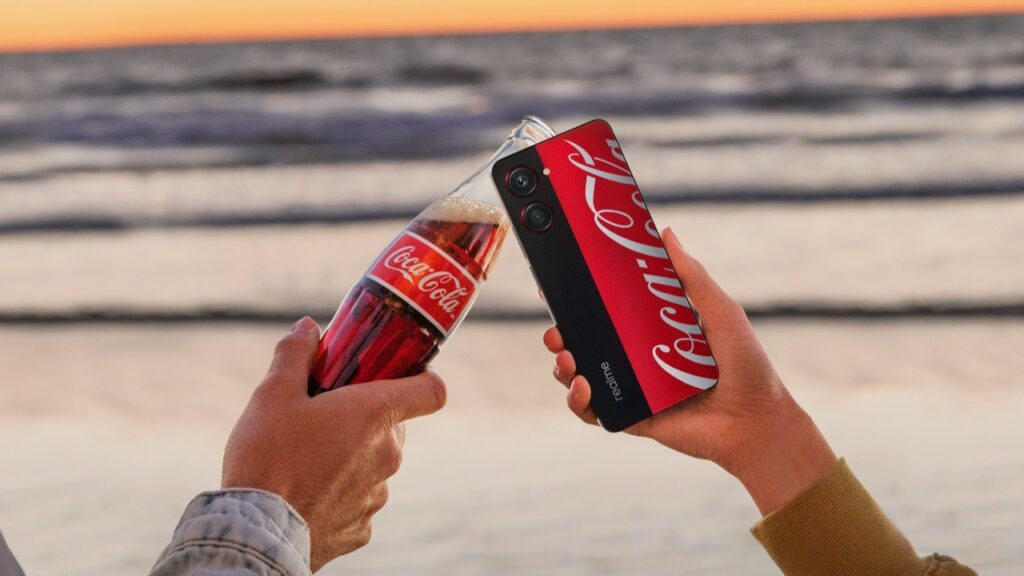 coca-cola-edition-of-realme-10-pro-4